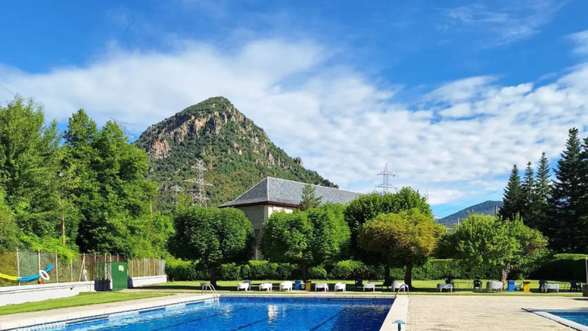 Les piscines municipals de la capital de la comarca. - AJUNTAMENT DEL PONT DE SUERT