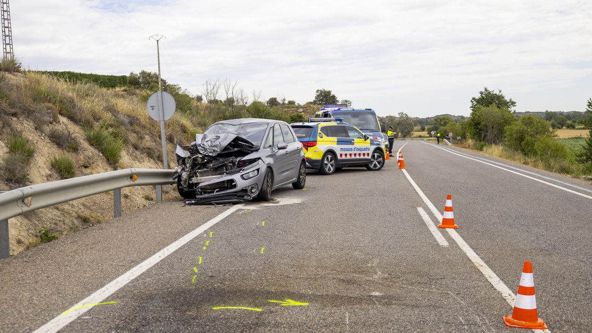 Imatge del turisme implicat en la col·lisió mortal. - JORDI ECHEVARRIA