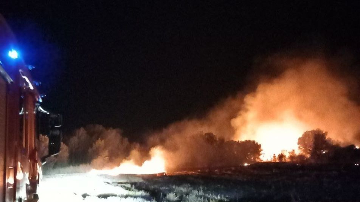 L'incendi ha cremat una hectàrea de rostolls.