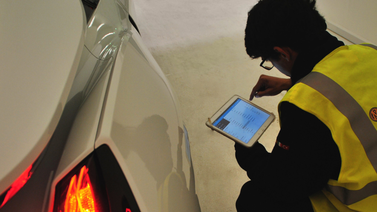 Aquest servei permet avaluar de manera confiable l’estat de la bateria d’un cotxe elèctric d’ocasió en només dos minuts mínim i cinc, màxim.