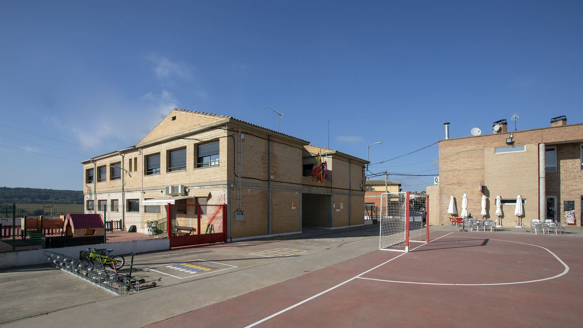 La escuela de Esplús es una de las afectadas por los recortes. - AYUNTAMIENTO DE ESPLÚS