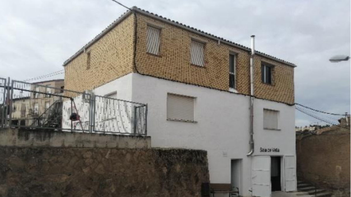 Un dels edificis que es reconvertirà en allotjaments dotacionals, al Soleràs.