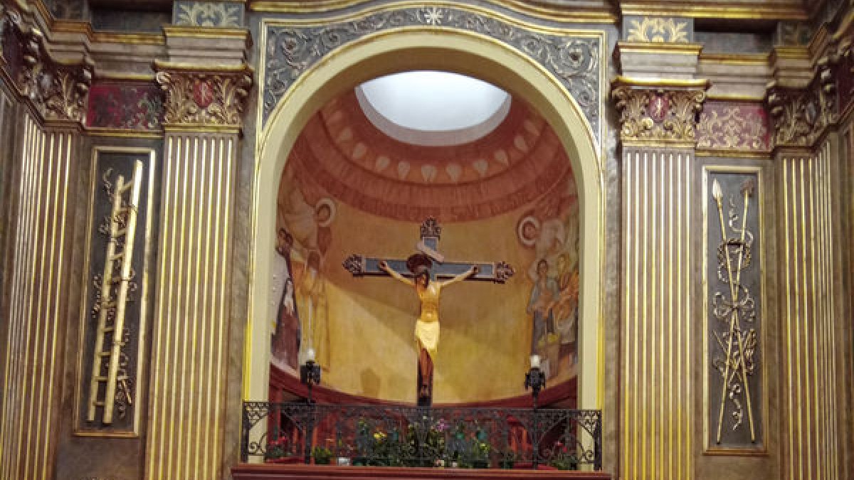 Bendición ayer en el Sant Crist de Balaguer de los iconos del taller celebrado la semana pasada. - HERMANAS CLARISAS DE BALAGUER