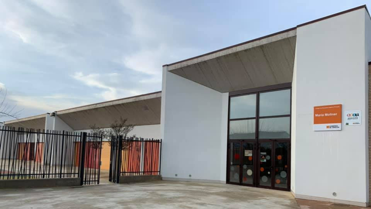 El María Moliner de Fraga perderá 3,5 jornadas de maestros.