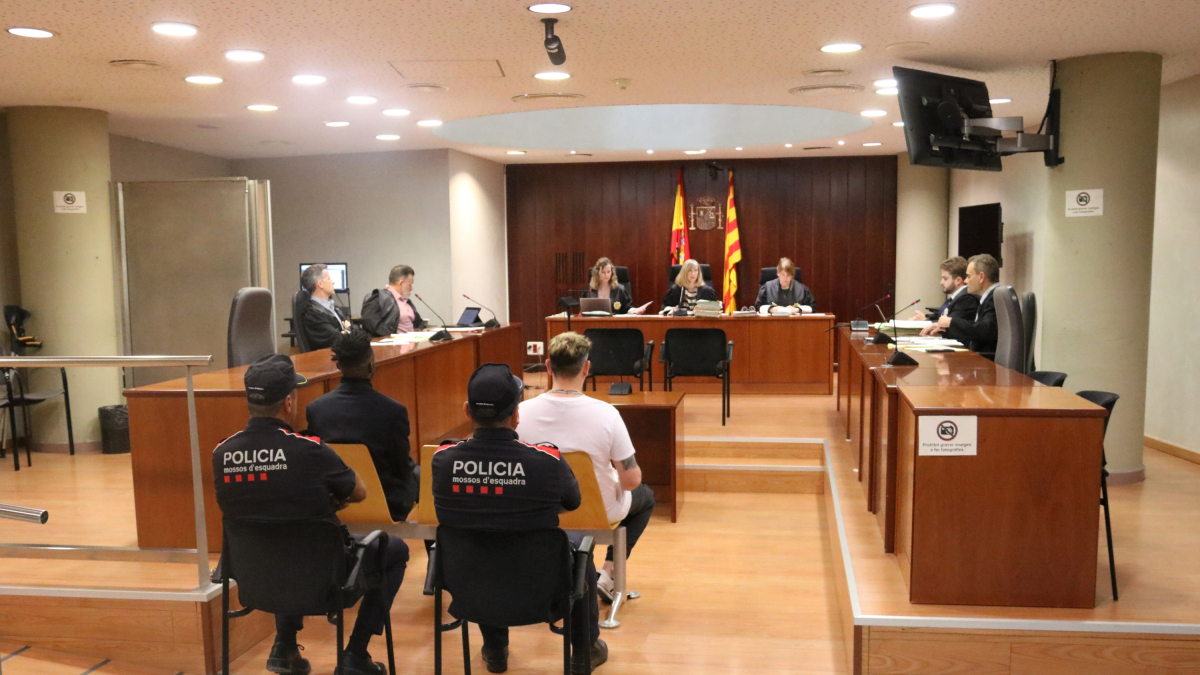Un momento del primer día de juicio en la Audiencia de Lleida.