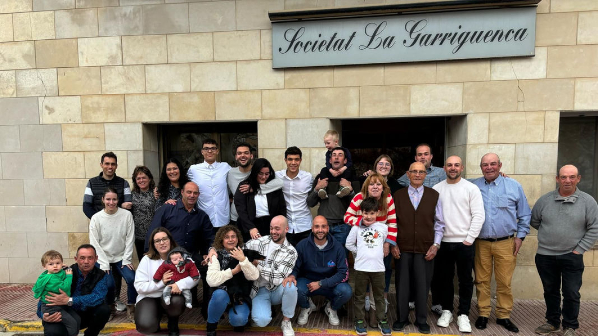 La familia Mateu: 18 niños y ninguna niña en tres generaciones