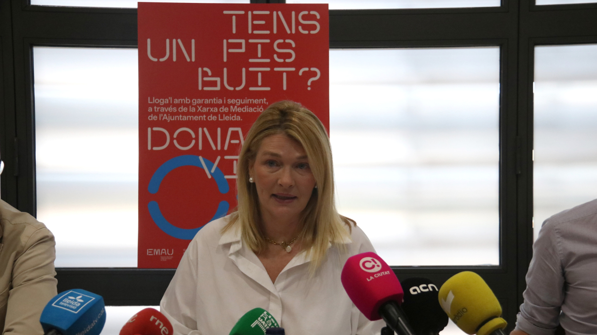 La primera teniente de alcalde, Begoña Iglesias, durante una rueda de prensa este lunes.