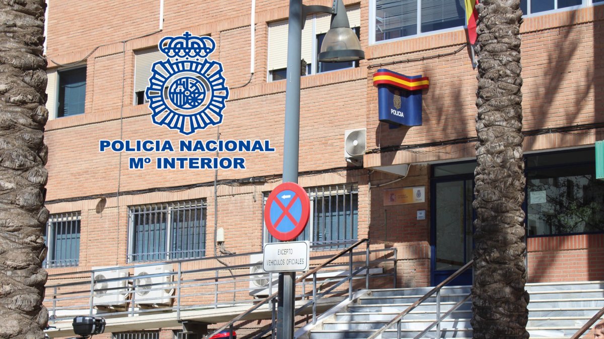 POLICÍA NACIONAL - Archivo