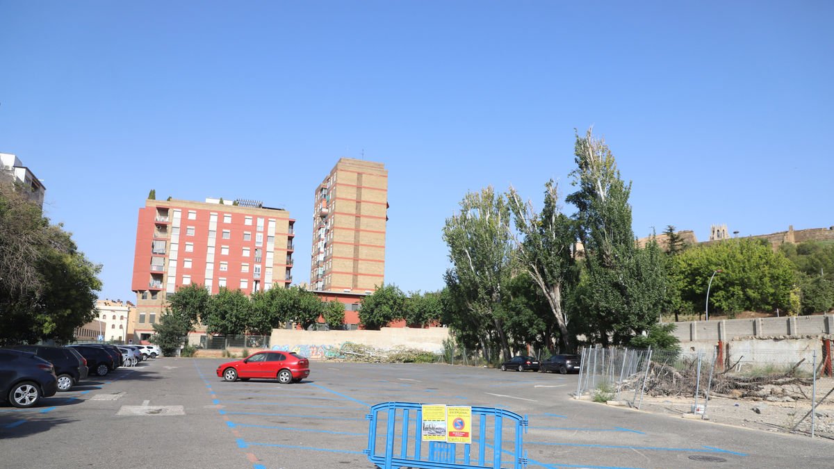 El parking de zona azul del solar de Magisterio. - MAGDALENA ALTISENT