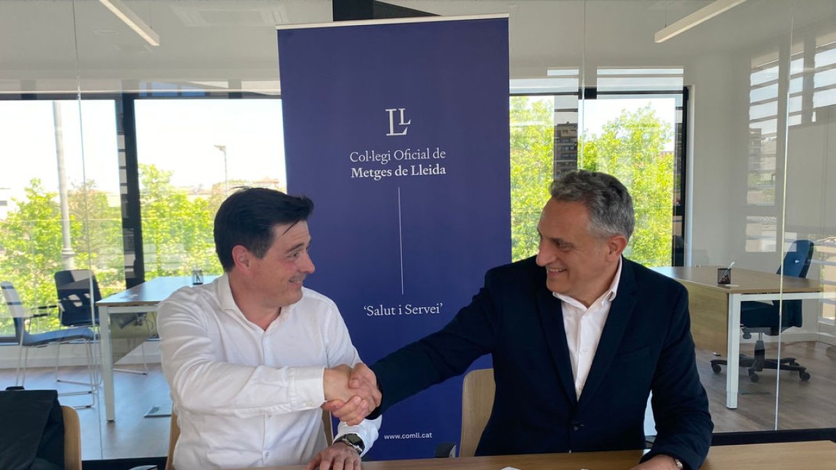 Firma del convenio entre Ilersis y el Col·legi de Metges. - FUNDACIÓ ILERSIS
