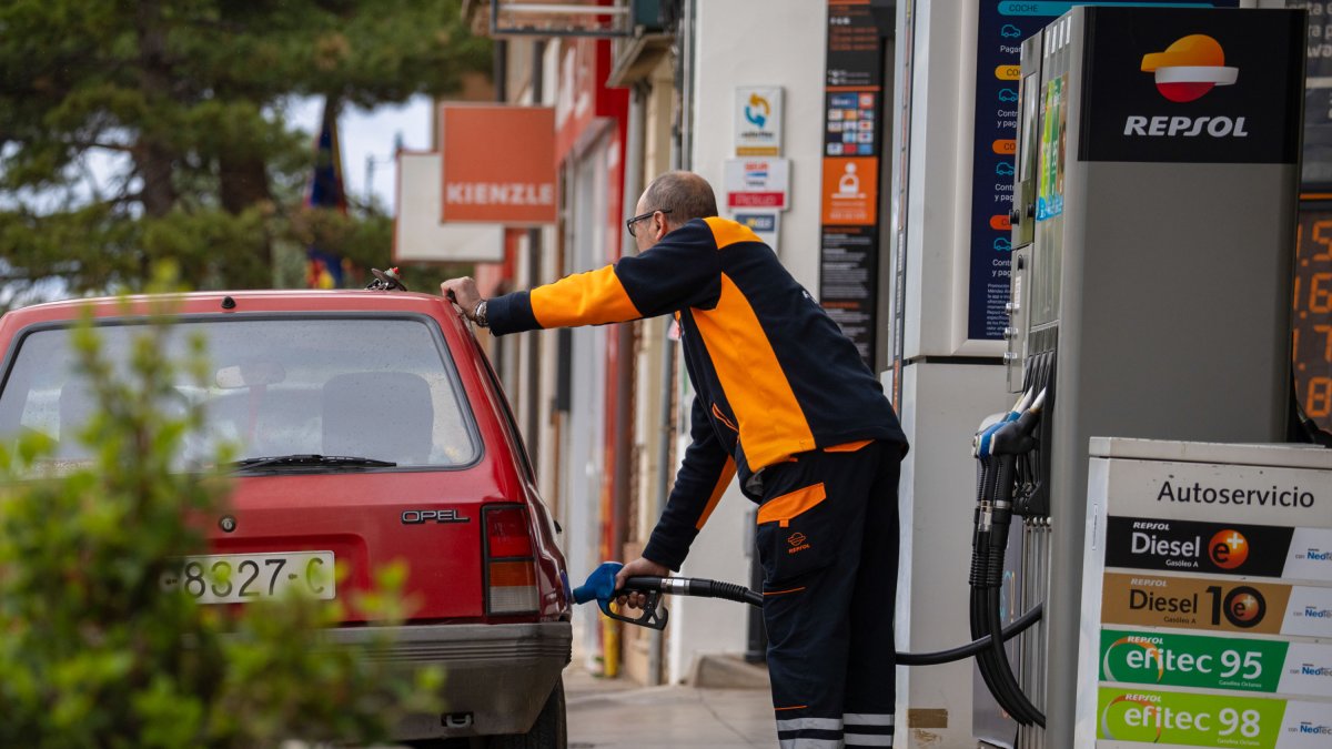 Imatge d'una gasolinera.