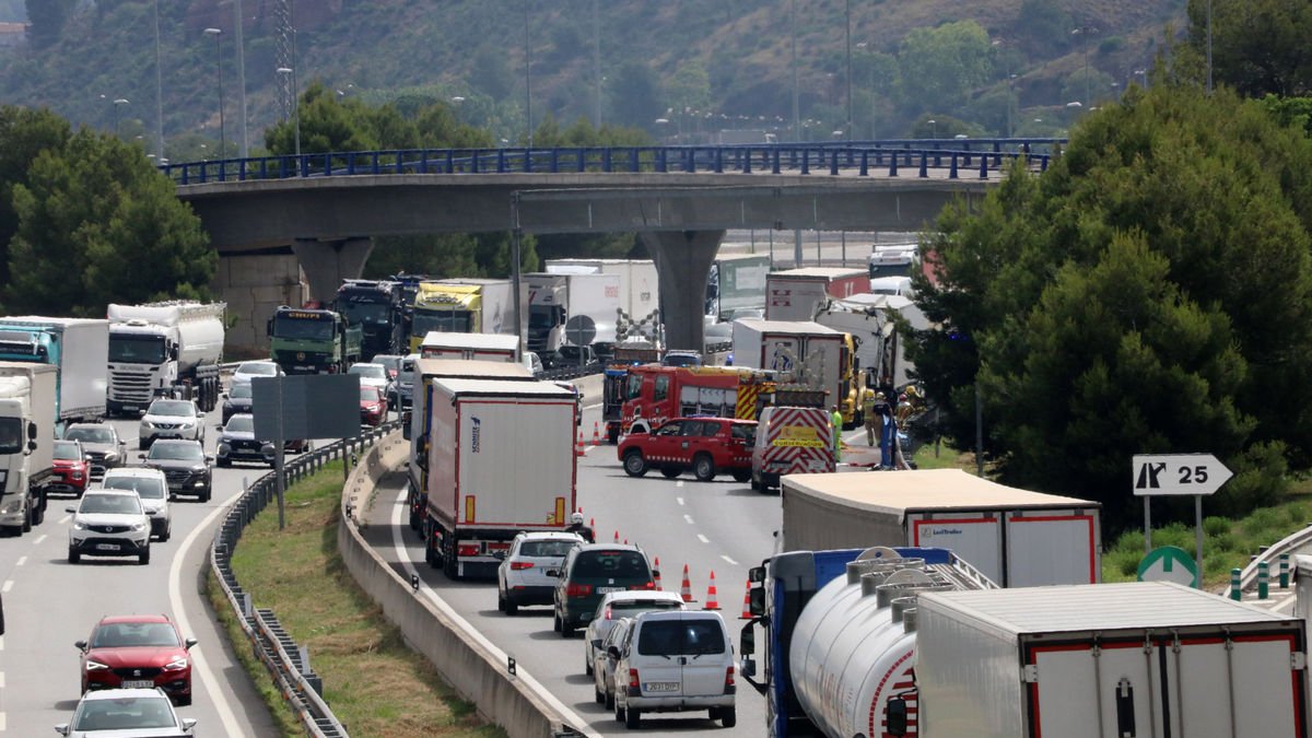 Retencions a l’AP-7 al Baix Llobregat el passat 23 de juliol. - ACN