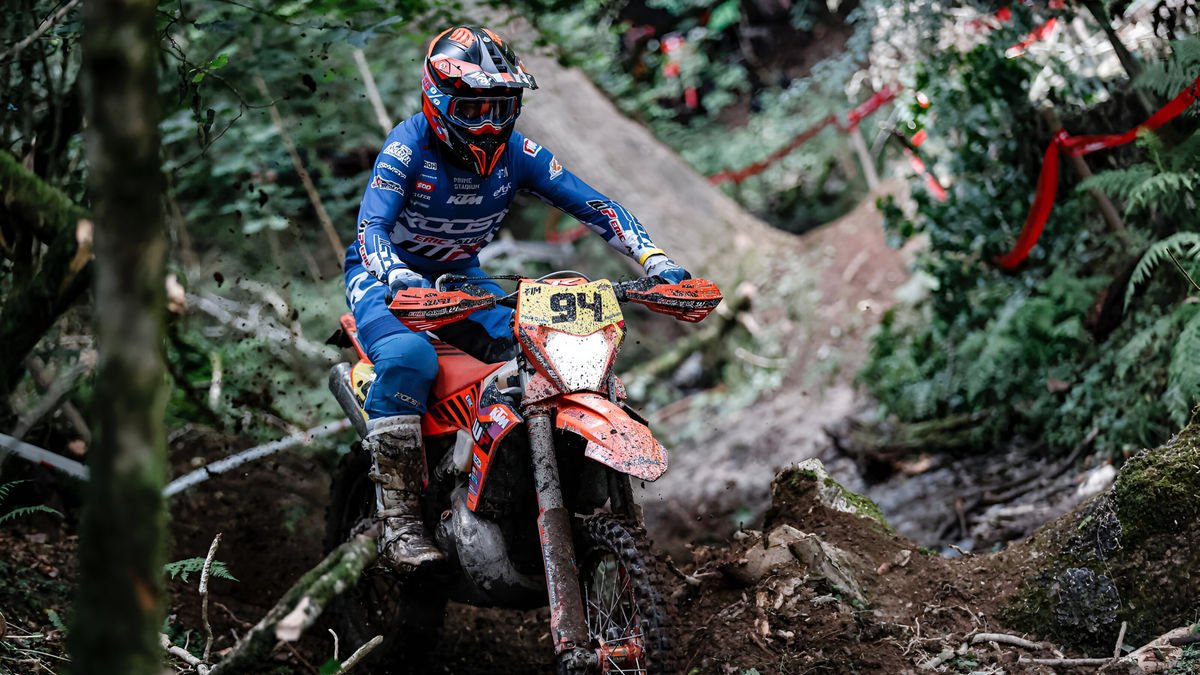 El pilot Jaume Betriu, durant la competició a Gal·les.