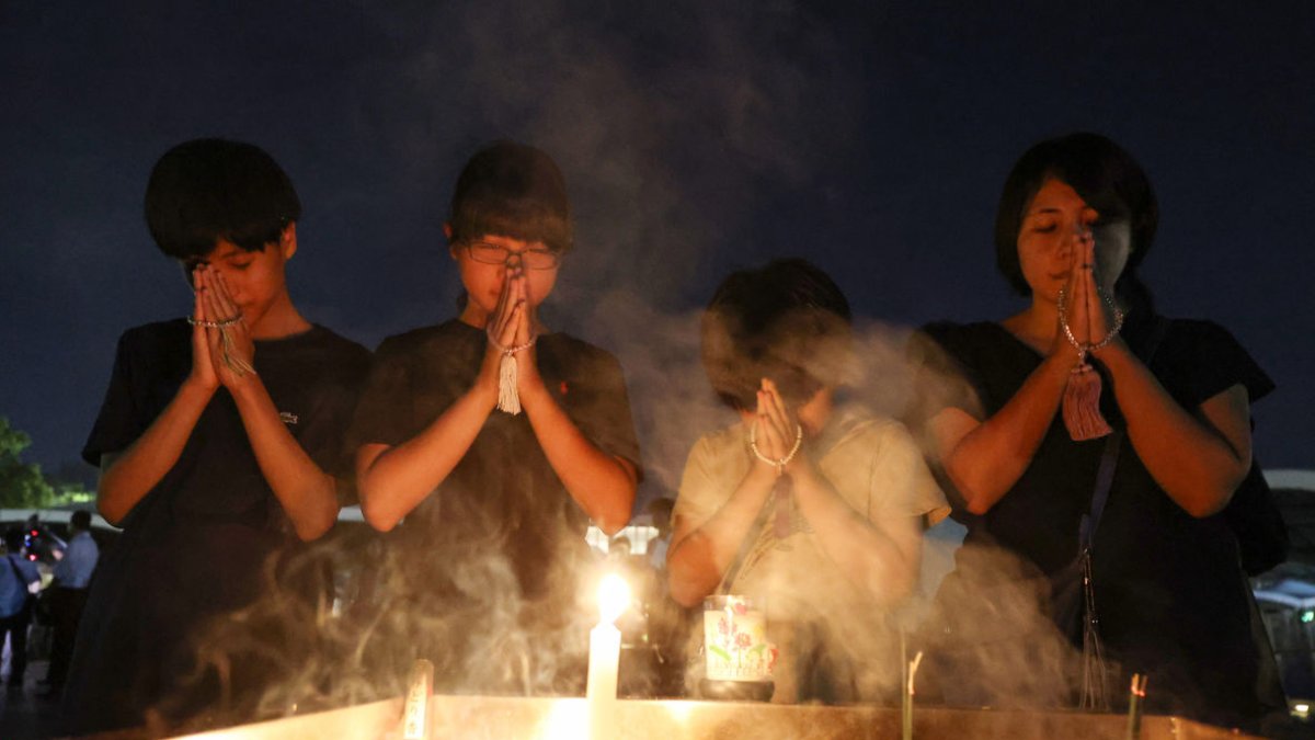 Hiroshima recorda les víctimes de la bomba A en el 79è aniversari - EFE/EPA/JIJI PRESS JAPAN