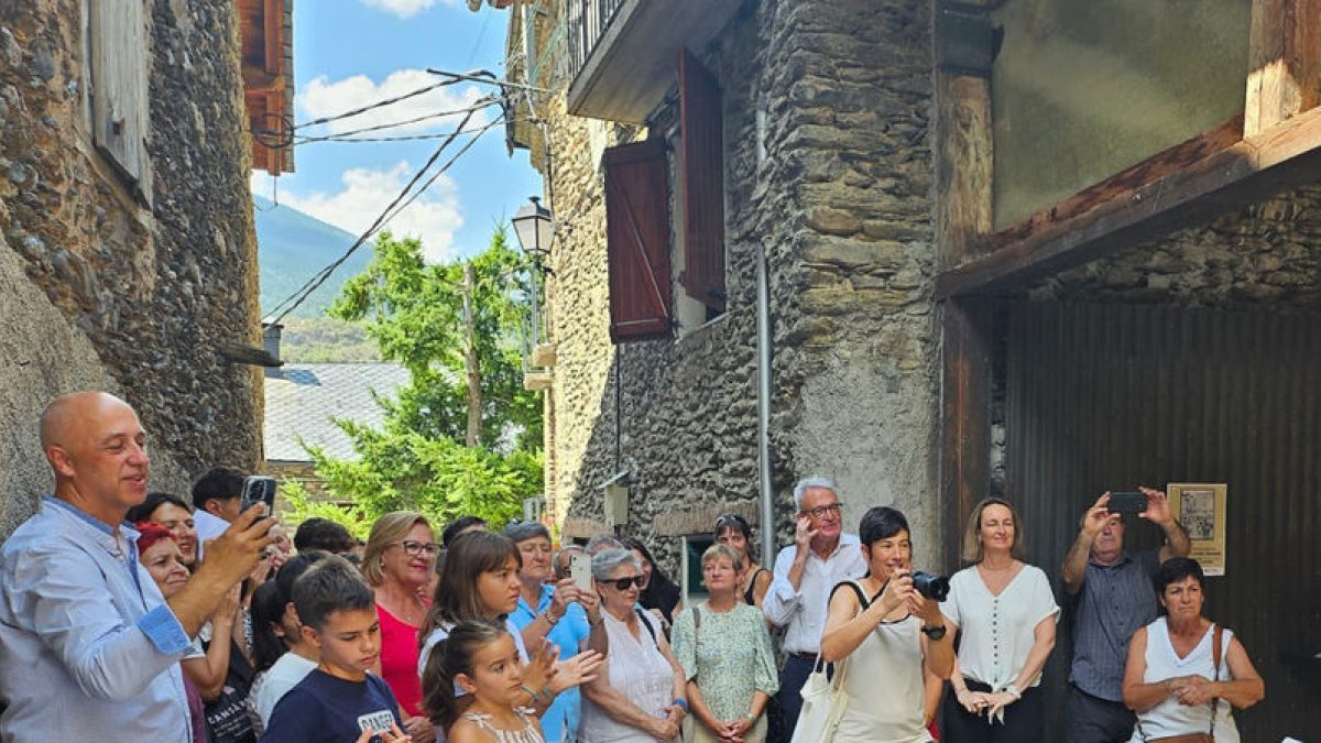 La inauguración del nuevo local en Isabarre. - L.T.