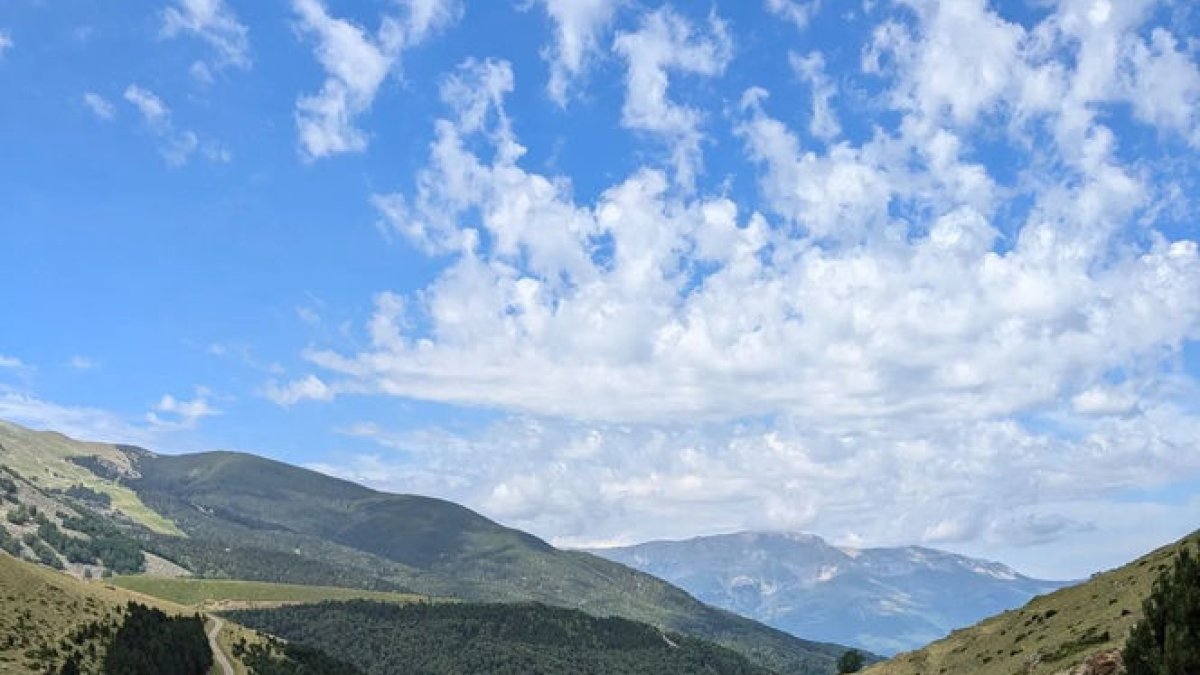 @laiajove_maials - PER VINYET BOLOIX AGUILAR