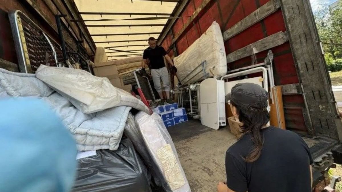 Camions amb ajuda humanitària enviats a Ucraïna.