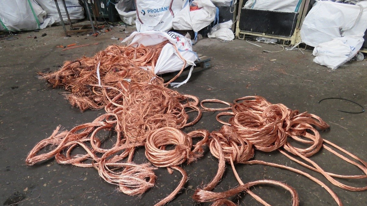 Cable robado a la red ferroviaria.