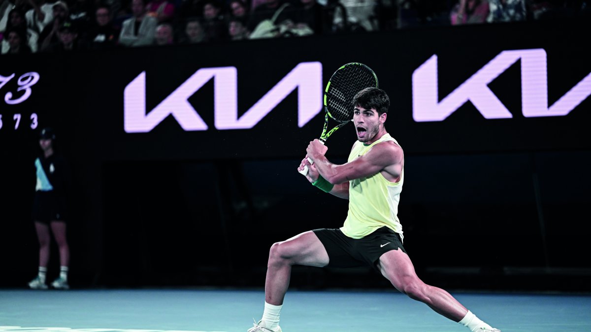 Carlos Alcaraz en uno de sus últimos partidos en pista dura.