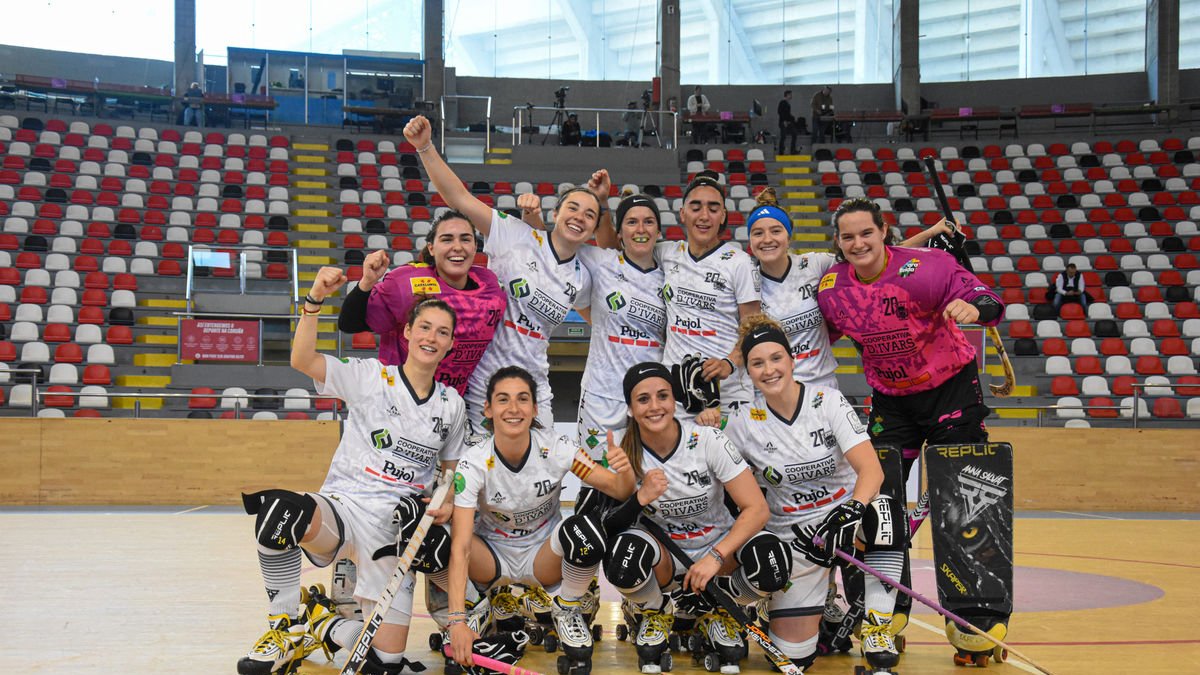 Plantilla del Vila-sana, en la Final Four de la Champions que se disputó en A Coruña. - CLARA LIÁÑEZ