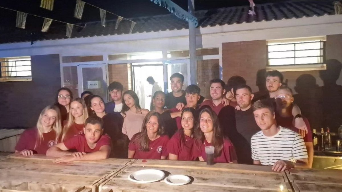Los Joves Els Indis organizaron varios actos durante la fiesta mayor. - AJUNTAMENT DE BARBENS