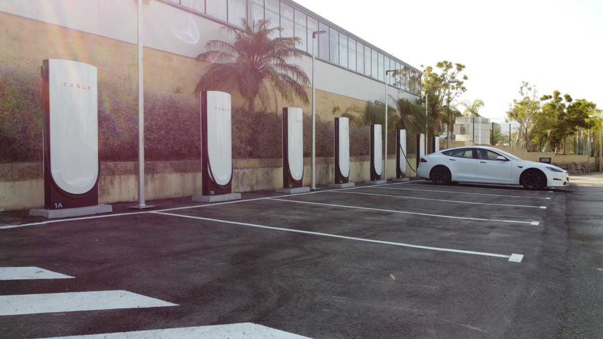 Supercarregadors de Tesla.