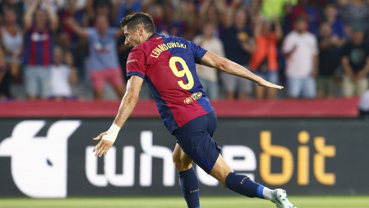 Robert Lewandowski celebra el gol que va anotar contra l’Athletic. - EFE/QUIQUE GARCÍA