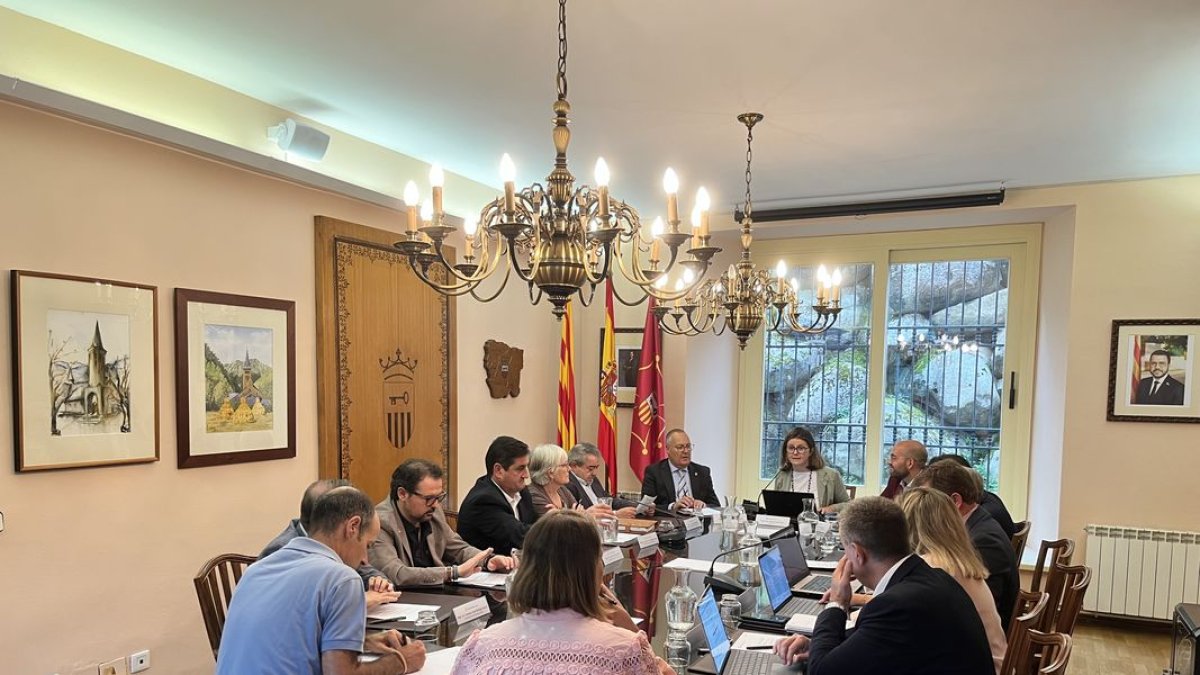 El Conselh, ahir durant el ple extraordinari. - CONSELH GENERAU