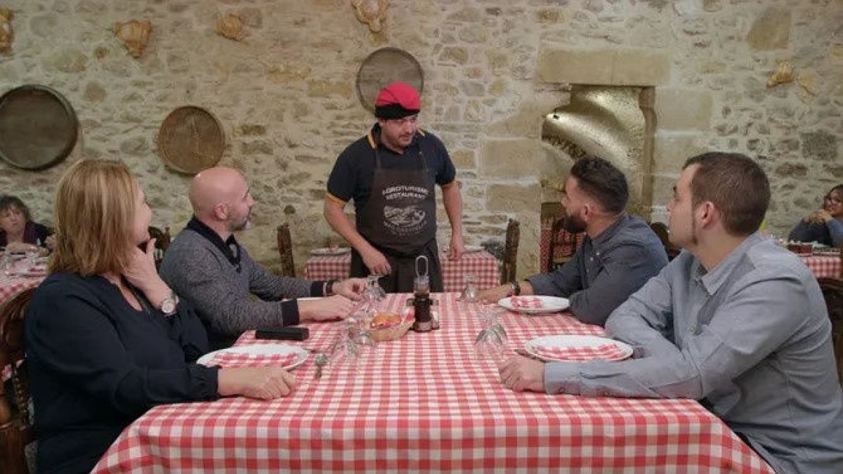 'Joc de cartes' visita l'Empordà - CCMA