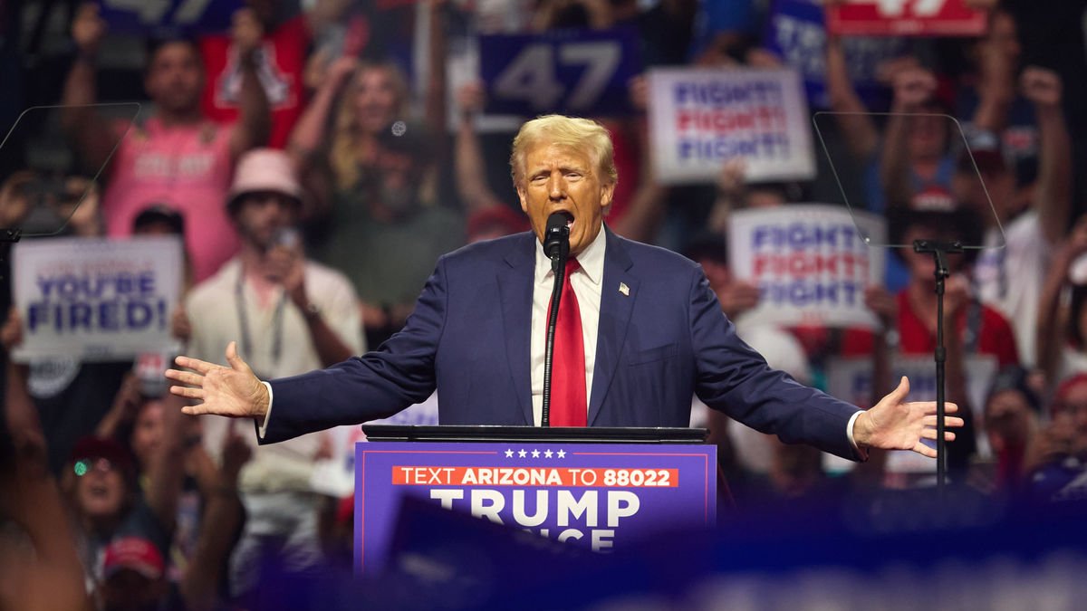 El expresidente de EEUU Donald Trump durante un mitin electoral el 23 de agosto. - EFE