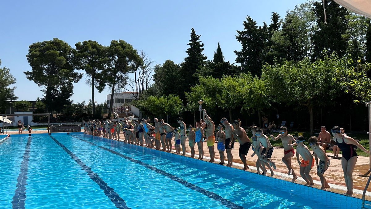 Imagen de archivo de una acto en las piscinas de Les Borges. - A. B. B