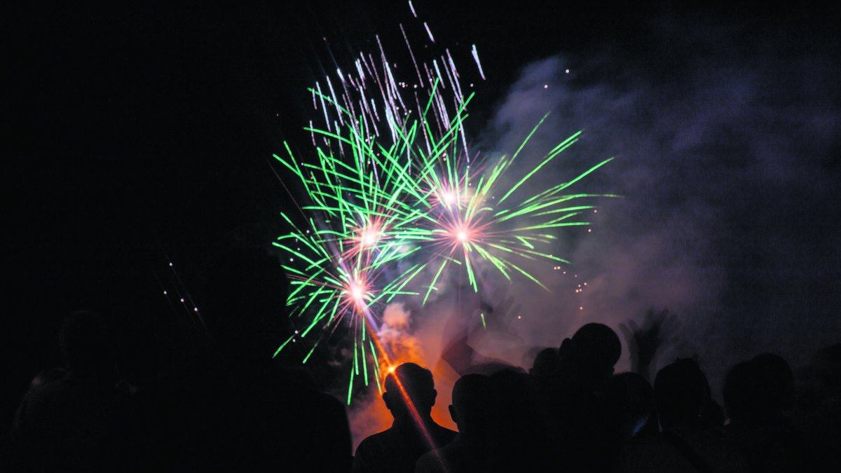 Alcarràs clausuró la jornada con un espectacular Castell de Focs. - GERARD HOYAS