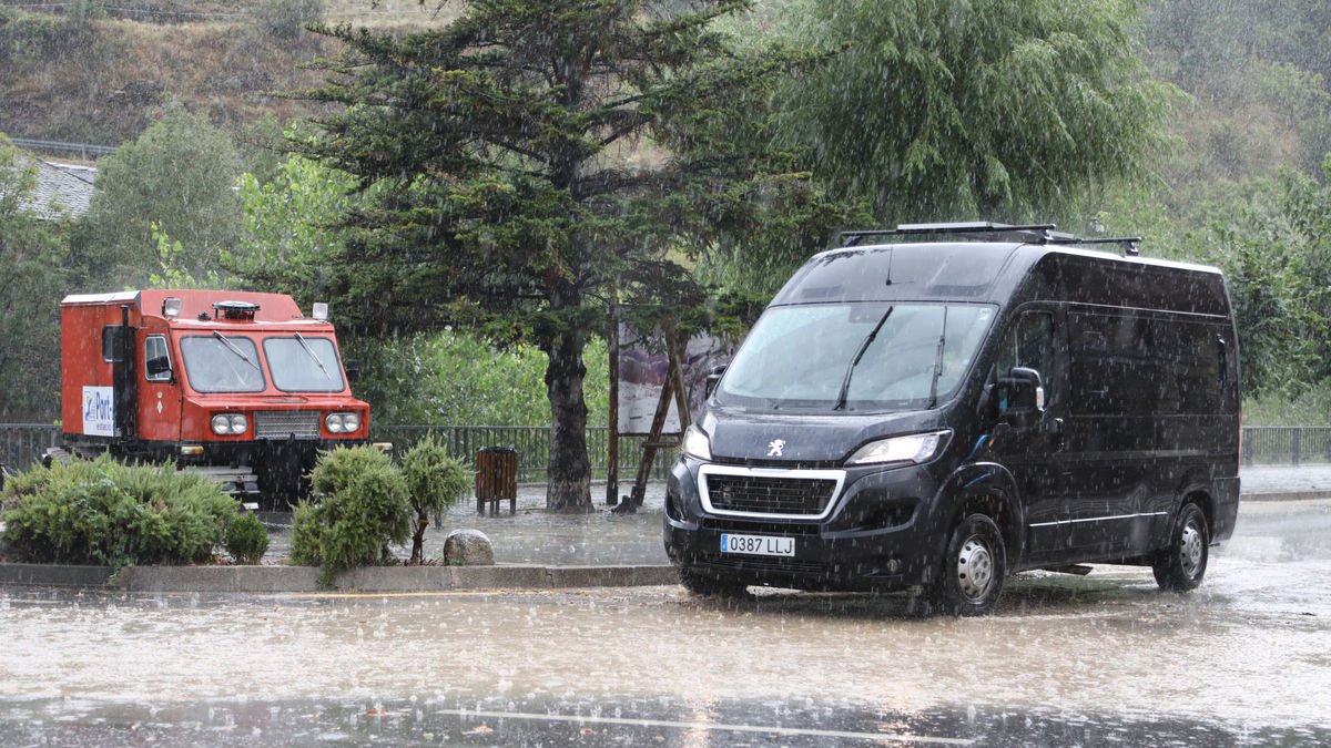 La tormenta fue intensa en Rialp donde se acumularon más de 27 litros por metro cuadrado. - EDGAR ALDANA