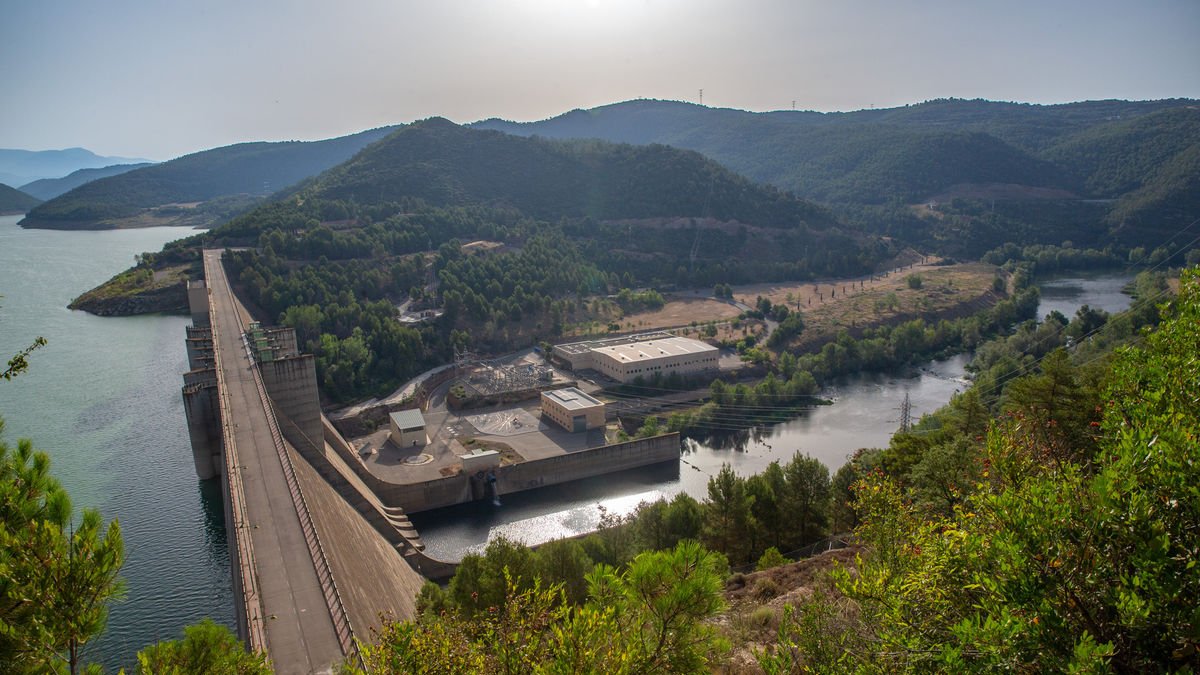 La presa del pantà de Rialb. - A.C.