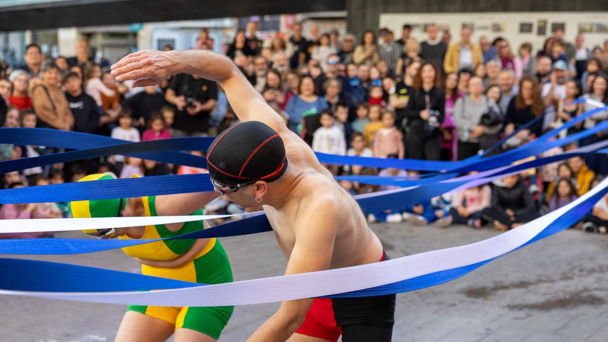 ‘Olympics’, de la companyia Yllana, un dels muntatges interactius per al públic familiar. - AJUNTAMENT DE TÀRREGA