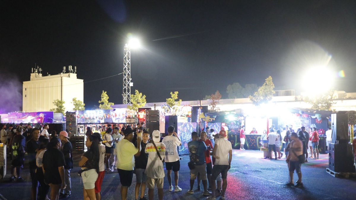 Los hechos ocurrieron la madrugada del día 1 en el recinto de las peñas de la Festa Major de Alcarràs. - AMADO FORROLLA
