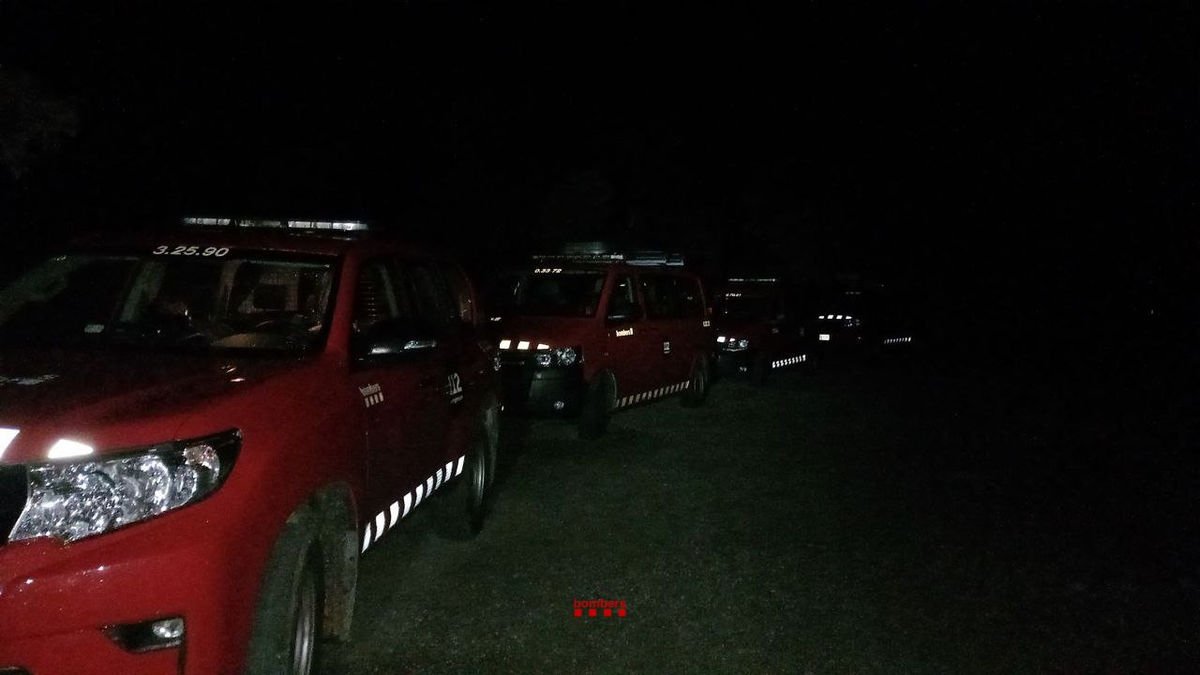 Imatge dels totterrenys dels Bombers a la zona. - BOMBERS