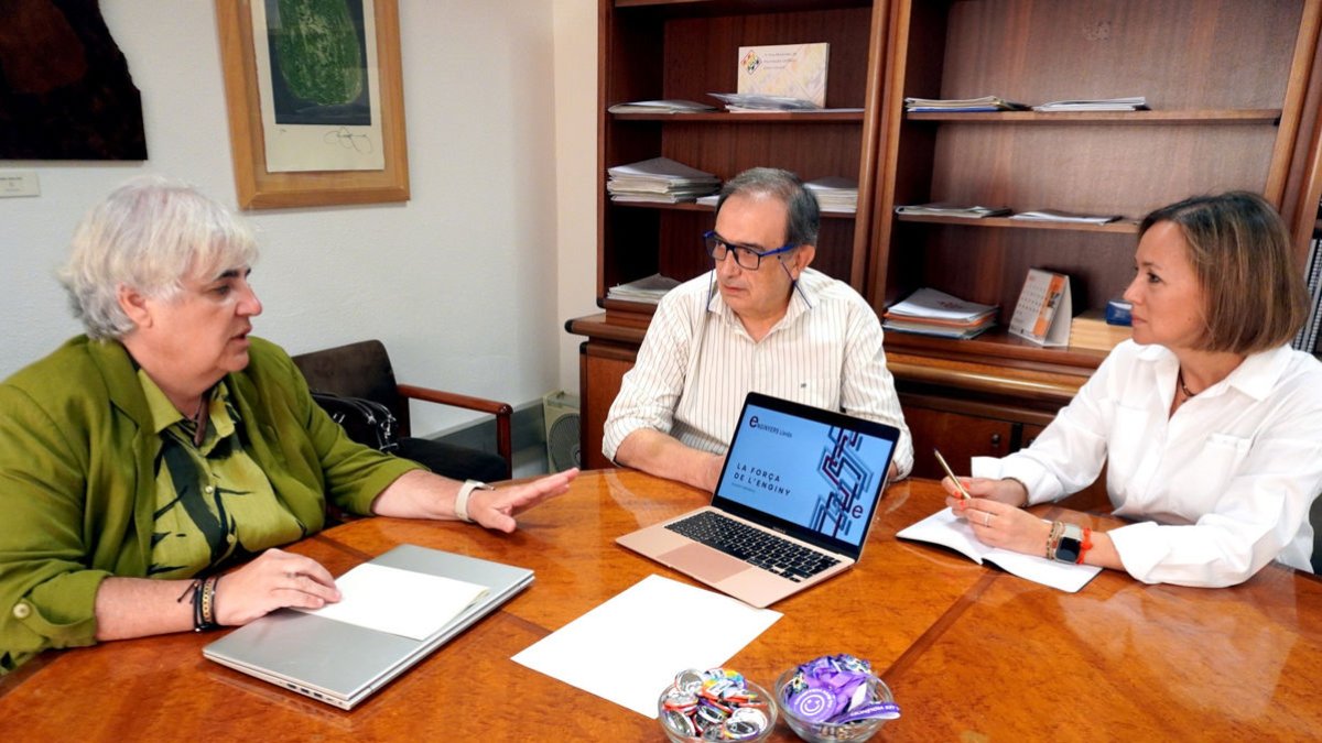 Carme Valls, a l’esquerra, amb Ramon Grau i Laura Sánchez. - AJUNTAMENT DE LLEIDA