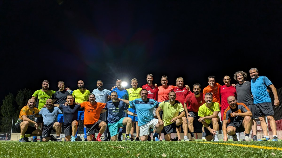 El equipo de veteranos del CF Juneda, en el primer entrenamiento