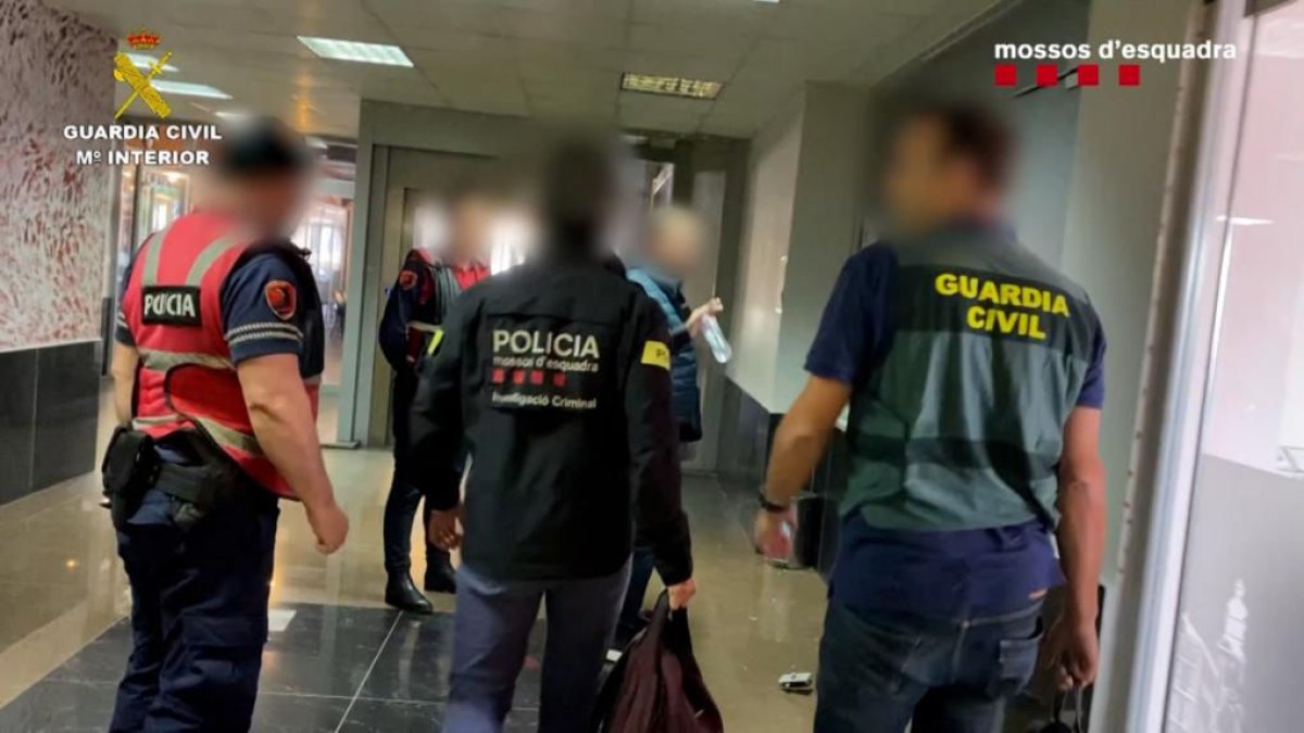 Operativo policial del caso Forex, investigado por un juzgado de la Seu de Urgell y la Fiscalía de Lleida. - EP