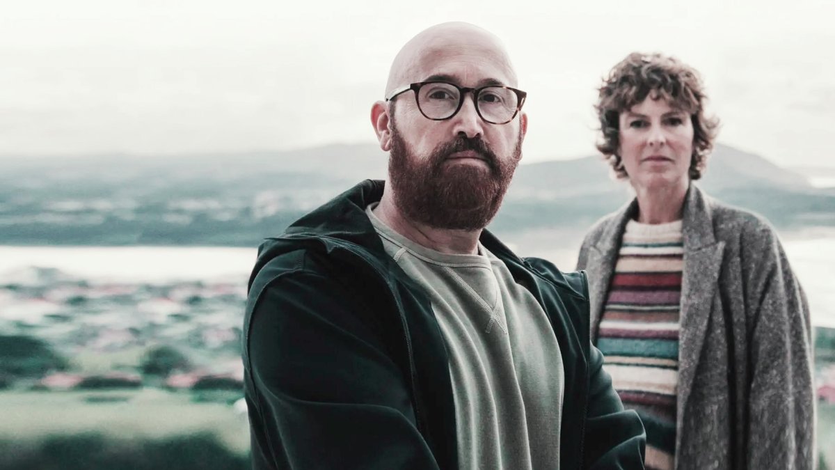 Javier Cámara y Mónica López protagonizan la última temporada de Rapa.