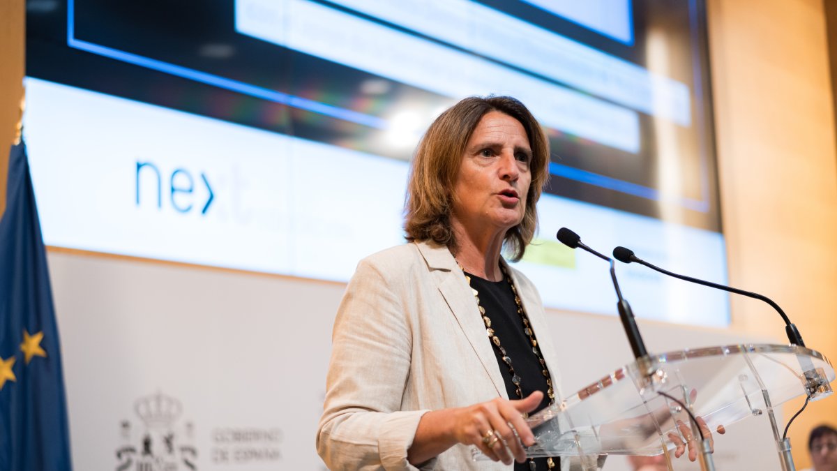 La vicepresidenta tercera i ministra per a la Transició Ecològica i el Repte Demogràfic, Teresa Ribera.