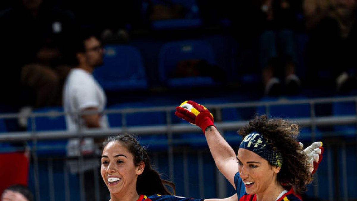 Florenza, que firmó un repóquer de goles, junto a Casarramona. - RFEP