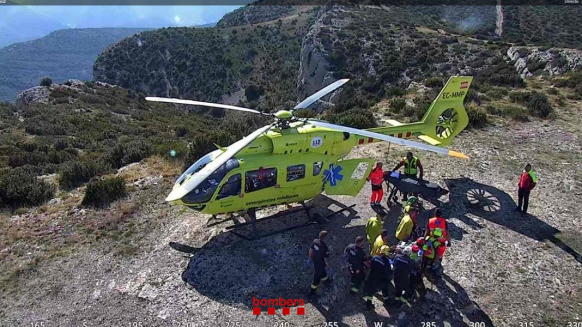 Moment del rescat. - BOMBERS