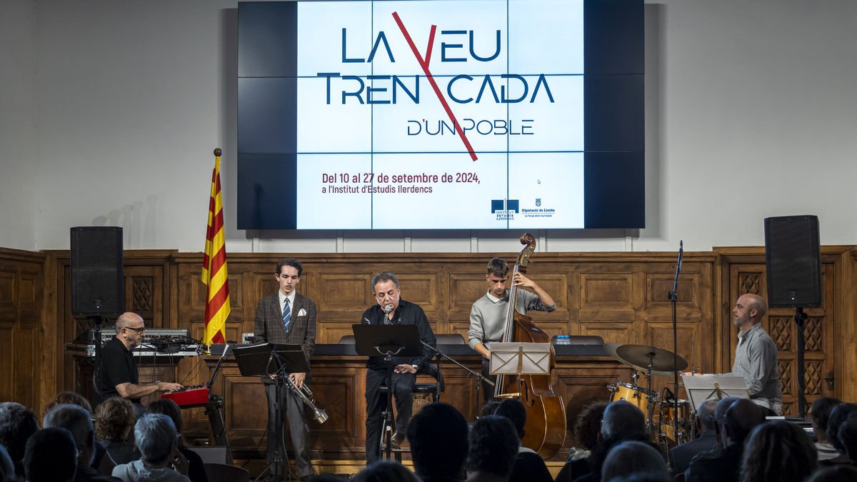 El poeta Carles M. Sanuy encabezó el montaje ‘L’Hotel París’. - IEI