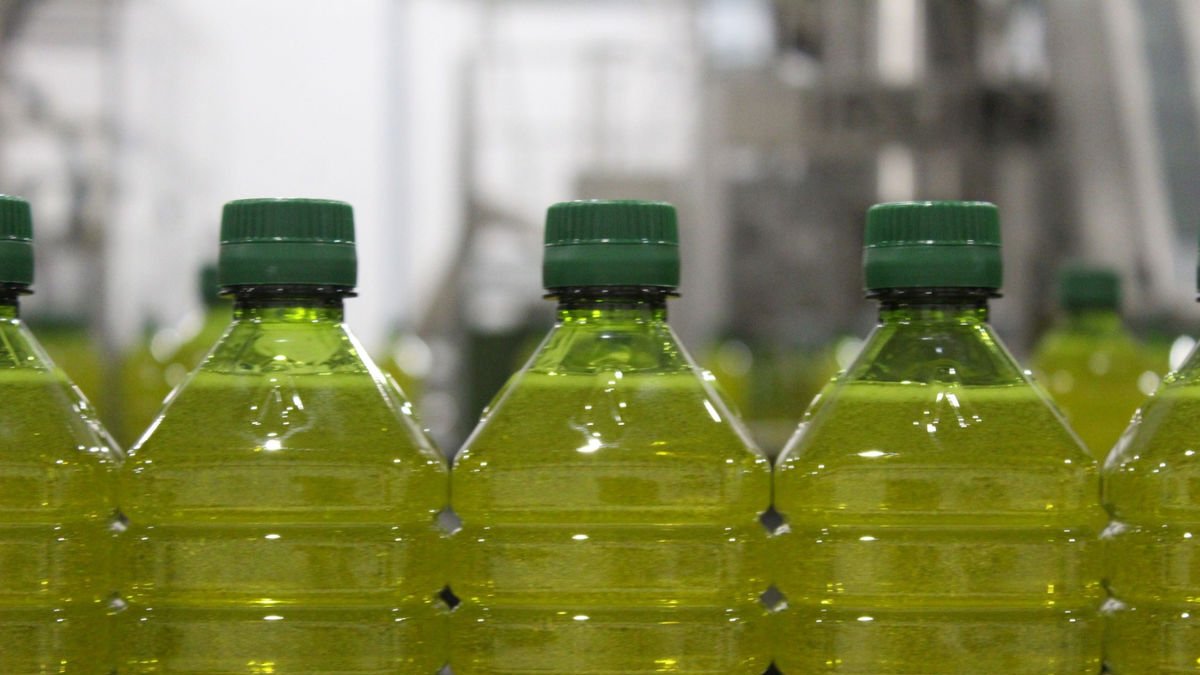 El precio ha disparado el valor de las exportaciones de aceite. - EUROPA PRESS