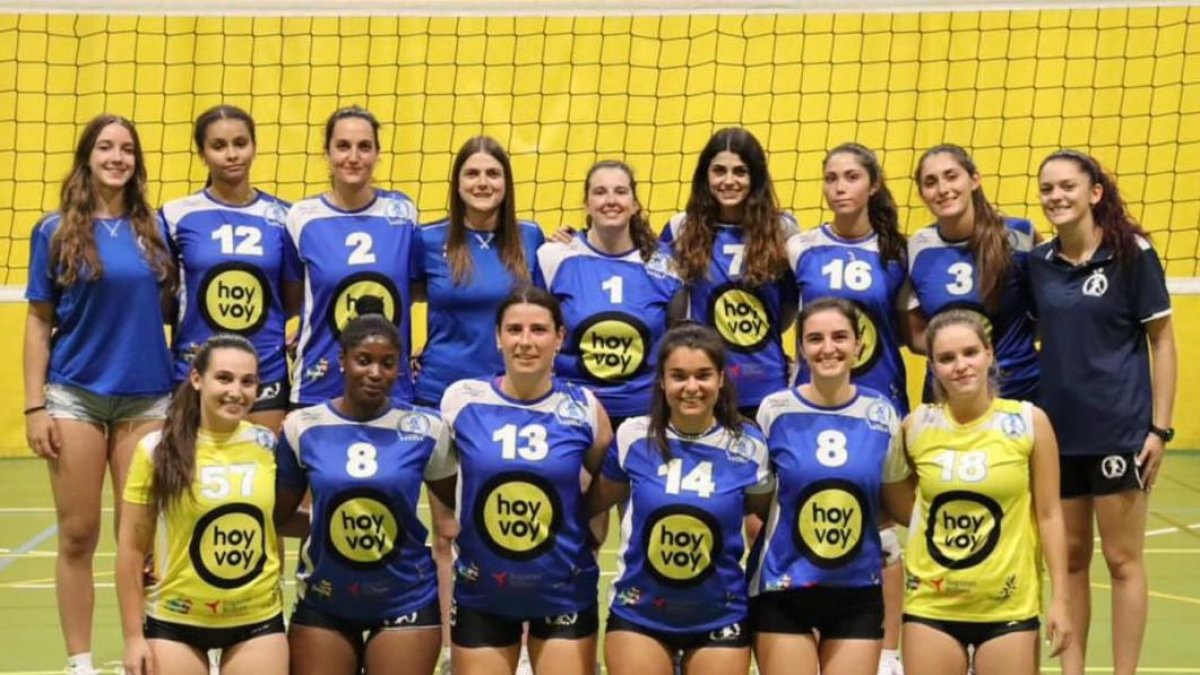 El Cecell ha formado un equipo joven para Primera División.