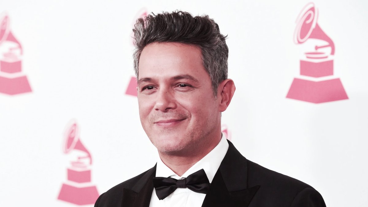 Alejandro Sanz.