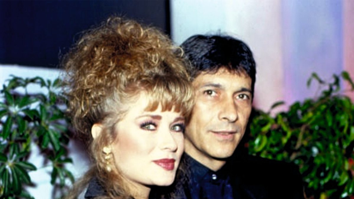 Valeria y Maximiliano ponen contra las cuerdas a Román.