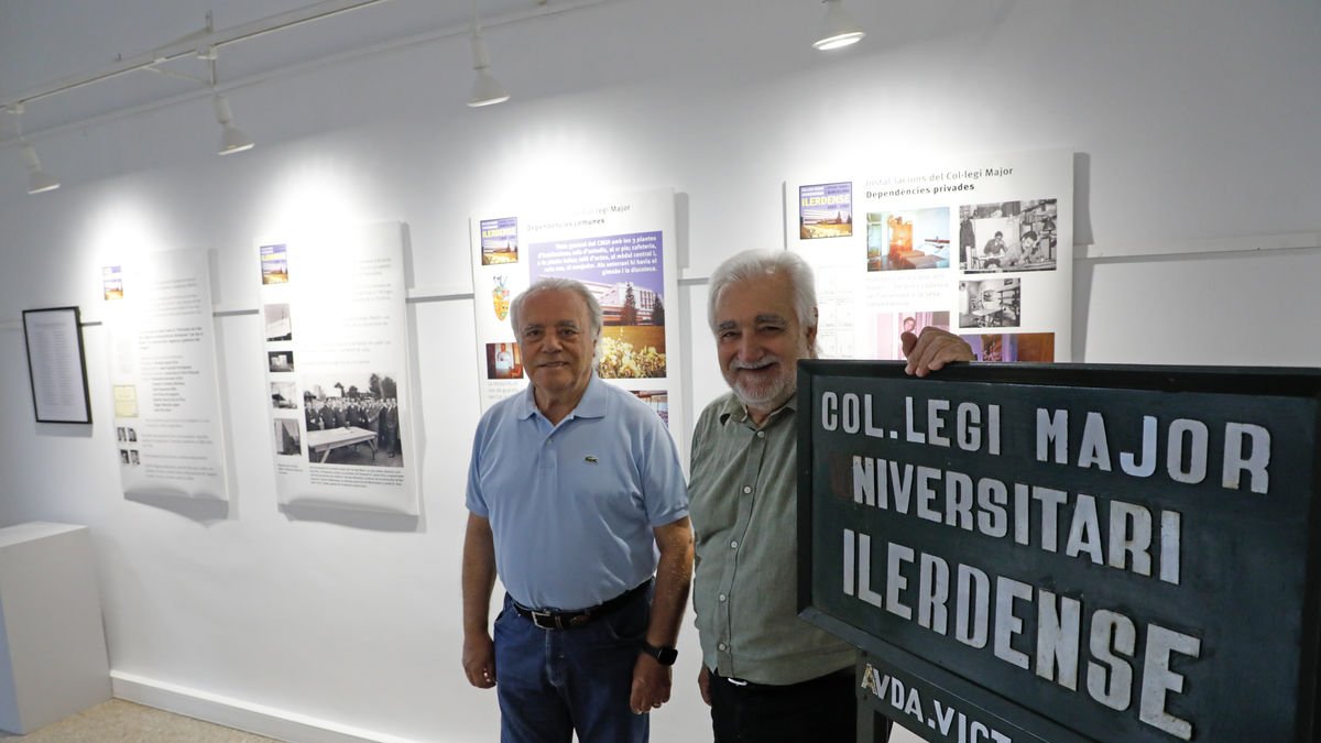La mostra es va inaugurar ahir a la seu de Res Non Verba, on s’estarà durant tot l’octubre. - AMADO FORROLLA
